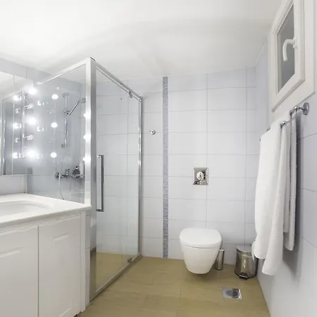 New House Nyaraló *